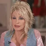 Legendarna zvijezda opet sve zabrinula, jo&scaron; ranije poručila: 'Bog mi jo&scaron; nije dao znak'