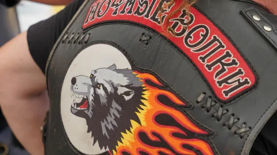 Na crnim listama i zabranjeni, paradirali Banjom Lukom. Tko je pustio Putinove Noćne vukove kraj Hrvatske?