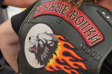 Na crnim listama i zabranjeni, paradirali Banjom Lukom. Tko je pustio Putinove Noćne vukove kraj Hrvatske?