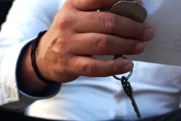 Cijene nekretnina divljaju, a prodaja pada. Razlog? Vrlo jednostavan