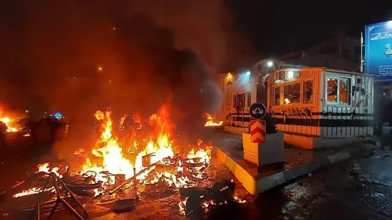 Bolnice u Iranu: 'Pretrpani smo mrtvima i ozlijeđenima'. Amerika: 'Pomoć je na putu'