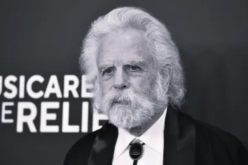 Preminuo Bob Weir, gitarist i osnivač Grateful Deada