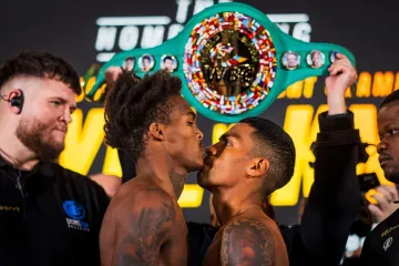 Umjesto protivnika sru&scaron;io suca i uzeo privremenu titulu prvaka svijeta