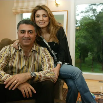 Odrastao u pozlaćenom luksuzu, svirao rock u palači: Prognani prijestolonasljednik postaje ključna figura?