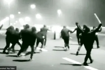 Bad Blue Boysi pretukli navijače Crvene Zvezde: Napali jednu od najže&scaron;ćih ekipa Delija