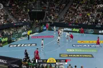 Kakva haubica legendarnog vratara: Obranio je zicer na&scaron;em kapetanu, a onda zabio golčinu