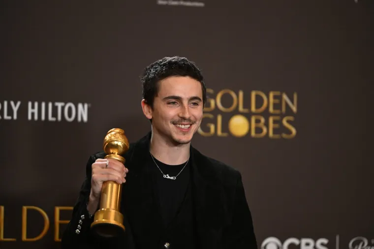 Hamnet i Adolescence pokorili Zlatne globuse: Ovi filmovi i serije odnijeli su najveće pobjede