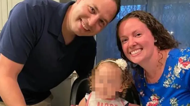 Muž i dadilja namamili stranca putem 'feti&scaron; stranice' pa mu smjestili za ubojstvo žene