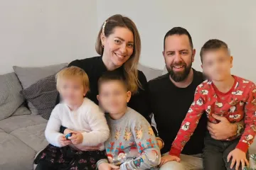 Ante Cash krstio sina u Zadru pa se na&scaron;alio: 'Kumovi i roditelji izgledaju kao braća Daltoni'