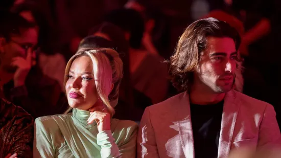 Maja &Scaron;uput pokazala kako uživa u Indoneziji sa &Scaron;imom Elezom i sinom Bloomom