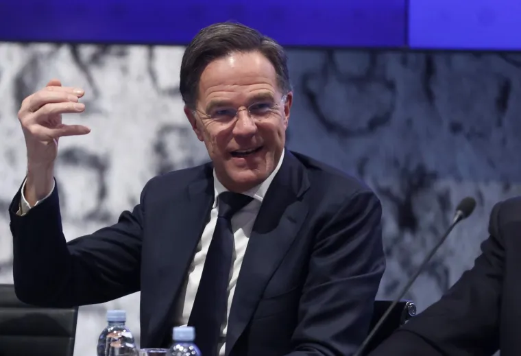 Rutte se sastao i s Jandrokovićem pa položio vijenac kod Spomenika domovini