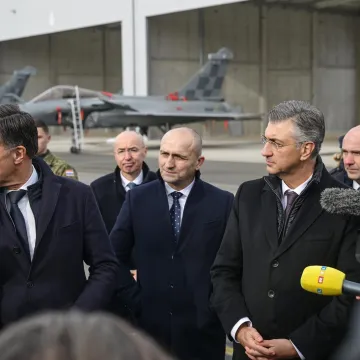 Rutte postavio pitanje o pilotima, pazite reakciju nakon Plenkovićevog odgovora: 'To je tajna'