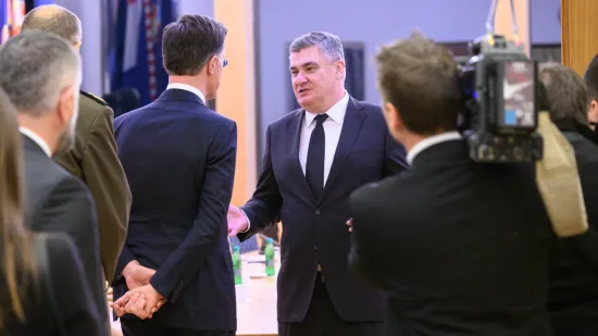 Kako je bilo &scaron;efu NATO-a s Milanovićem na Pantovčaku? 'Postoji povijest među njima'