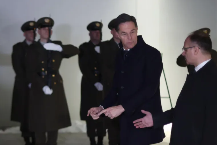 Rutte se sastao i s Jandrokovićem pa položio vijenac kod Spomenika domovini