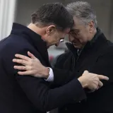 Ljubav je u zraku: Pogledajte intimni zagrljaj Plenkovića i Ruttea