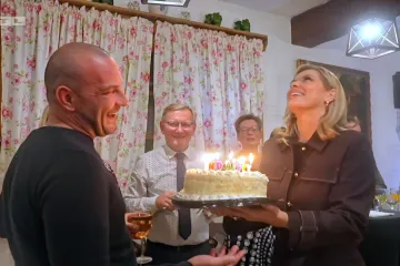 Josip Đ. &scaron;okiran rođendanskim iznenađenjem u 'Ljubav je na selu': 'Kao da su mi &scaron;amar lupili'