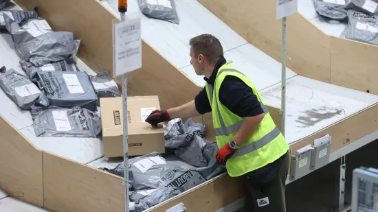 Hrvati na rubu živaca zbog novog poskupljenja: 'Za predmet od par eura čak 23 &euro; po&scaron;tarine?!'