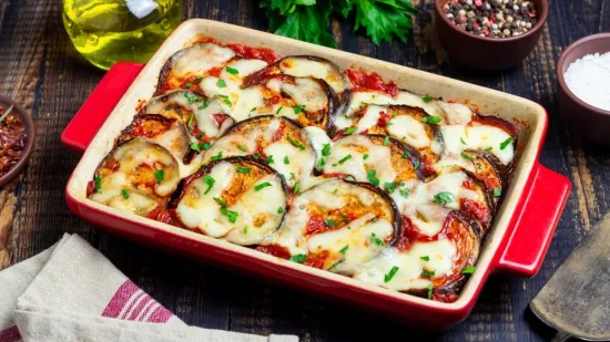 Bogati vlaknima i mineralima: Pripremite zapečene patlidžane na drukčiji način