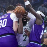 Zvijezda NBA-a kažnjena zbog kritiziranja sudaca