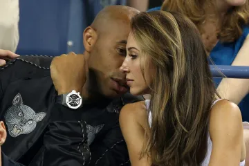 Henry svojoj Andrei na na&scaron;em jeziku napisao 'Volim te' i izazvao rasprave: 'Ma to je srpski'