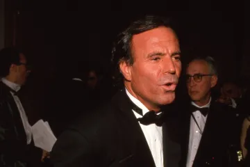Julio Iglesias optužen za seksualno zlostavljanje, javile se navodne žrtve