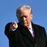 Trump: 'Iranski patrioti, nastavite prosvjedovati, otkazao sam sve sastanke! Pomoć stiže'