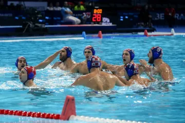 Evo kako je 'Lijepa na&scaron;a' dočekana u Beogradu prije utakmice na&scaron;ih vaterpolista, snimka je viralna