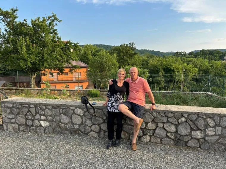 Znate li kako izgleda Kolindin brat? Mlađi je od nje pet godina, a evo čime se bavi