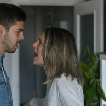 Često se svađate? Stručnjaci za veze otkrivaju pet zakona konstruktivne rasprave