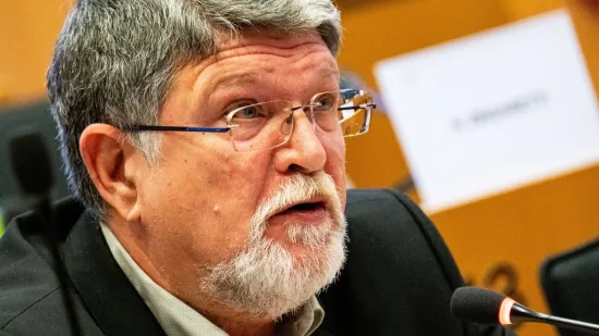 Picula izazvao pomutnju, Vučićev čovjek dao prijedlog: 'Nek mu sjednu u krilo pa da vidimo'