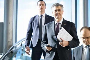 Plenkoviću se ovo neće svidjeti, na&scaron;ao se na žestokom udaru: 'Neka on ode s tim u trgovinu!'