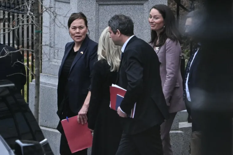 Danski ministar: 'Trump i dalje želi preuzeti Grenland'; Njemačka potvrdila: '&Scaron;aljemo vojnike'