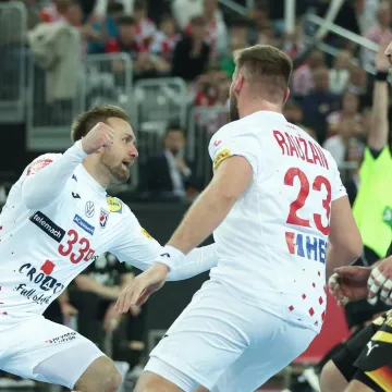 Na&scaron;i jedva čekaju da krene: Evo kako je izgledao zavr&scaron;ni dan priprema hrvatske reprezentacije