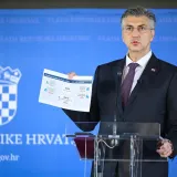 Lekcija novinarima ili bumerang za premijera? Plenkoviću se napad na medije obio o glavu