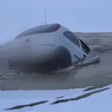 Vožnja po zaleđenom jezeru zavr&scaron;ila potopom, policija potvrdila da akterima prijeti zatvor