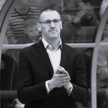 Ko&scaron;arka&scaron;ka javnost u nevjerici: Preminuo je Ante Grgurević, legendarni trener i ko&scaron;arka&scaron; Splita