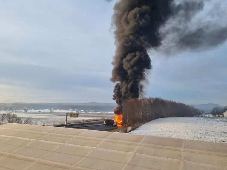 Detalji horora na autocesti: Eksplodirala cisterna s gorivom, jedna osoba poginula. Snimke su stra&scaron;ne