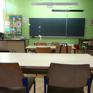 Uhićen nastavnik iz Dalmacije: Spolno je uznemiravao maloljetnicu?