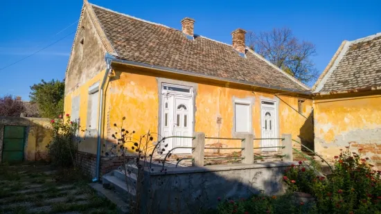 Srbin postavio urnebesan oglas za prodaju kuće: Internet plače od smijeha, cijena je pravi hit