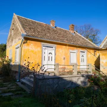 Srbin postavio urnebesan oglas za prodaju kuće: Internet plače od smijeha, cijena je pravi hit