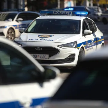 Provalili u kuću te ukrali sef u vrijednosti 250.000 &euro;: Pogledajte &scaron;to je sve bilo u njemu