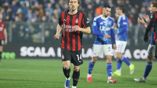 Modrićev Milan slavio kod Coma i zadržao lov na Inter: Baturini asistencija u porazu