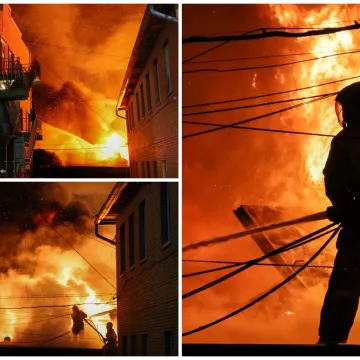 Pogledajte s kakvom se vatrenom stihijom bore ruski vatrogasci: Gori 'skladi&scaron;te namje&scaron;taja'