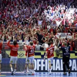 Gospođe u bojama i otkačene zastavice: Danska ima neku drugu navijačku kulturu