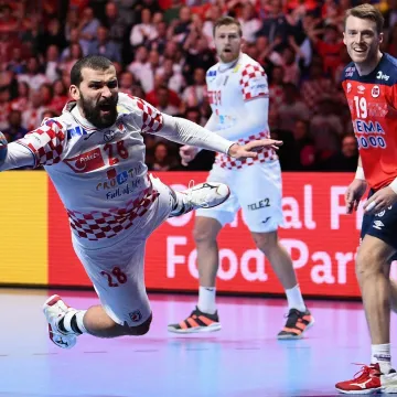 Genijalni Željko Musa briljira u 'Maksanovom korneru': Ima vatreno kr&scaron;tenje &scaron;to se tiče podcasta