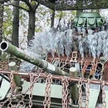 Putin predstavio novi tenk 'maslačak': Stručnjaci ga već proglasili 'pokretnim lijesom'