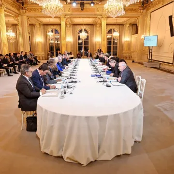 Jesmo li ikad imali ovakvu scenu? Macron &scaron;okirao izgledom u Elizejskoj palači