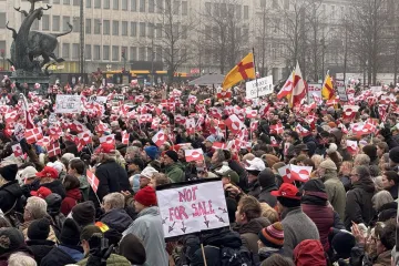 Dok jedni smi&scaron;ljaju plan bijega, drugi izlaze na ulice s jasnom porukom