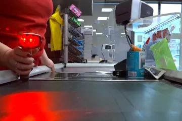 Trgovci htjeli ukinuti ograničene cijene pa naljutili potro&scaron;ače: 'Ljudi moraju jesti'