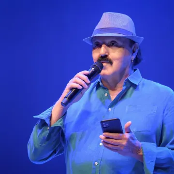 Kći Harisa Džinovića zapalila mreže: Haljina otkrila vi&scaron;e nego &scaron;to je planirala?